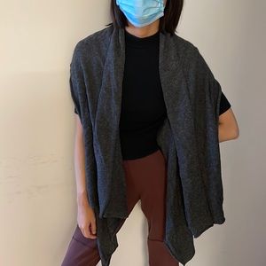 Sleeveless Cardigan - Create your own style